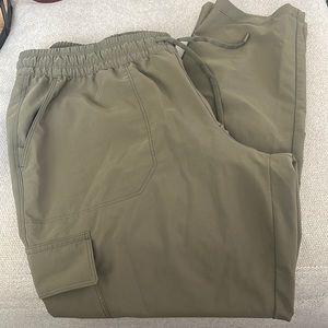 The NorthFace Womens L green tech pants